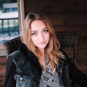 Meet your Posher, Lacey